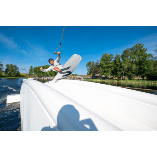 Вейкборд SLINGSHOT WINDSOR 2024 Вейкборд SLINGSHOT WINDSOR 2024