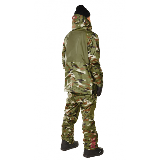 Куртка THIRTY TWO LIGHT ANORAK 2023 CAMO Куртка THIRTY TWO LIGHT ANORAK 2023 CAMO