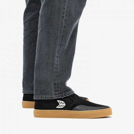Слипоны Cariuma Slip ON Skate PRO 2024 Gum Black Слипоны Cariuma Slip ON Skate PRO 2024 Gum Black