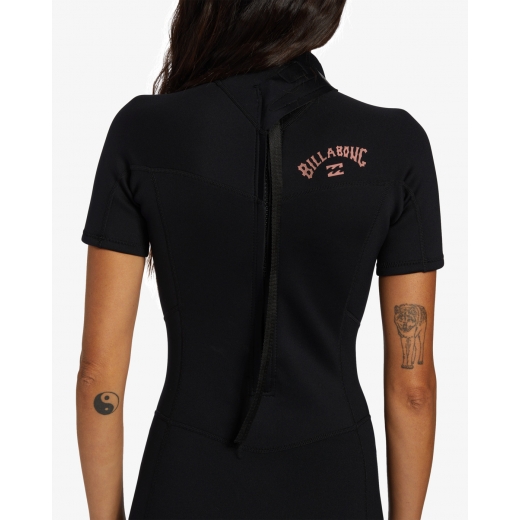 Гидрокостюм BILLABONG 2mm FOIL SHORT SLEEVE 2024 Гидрокостюм BILLABONG 2mm FOIL SHORT SLEEVE 2024