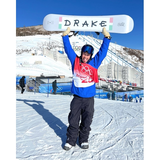 Сноуборд DRAKE DF TEAM X EMILUANO LAUZI 2024 Сноуборд DRAKE DF TEAM X EMILUANO LAUZI 2024