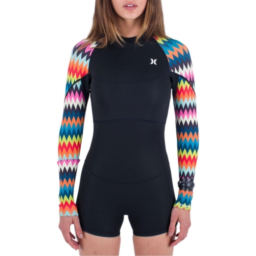 Женский гидрокостюм HURLEY ADVANT 2MM SHORTY SPRINGSUIT CHEVRON Женский гидрокостюм HURLEY ADVANT 2MM SHORTY SPRINGSUIT CHEVRON